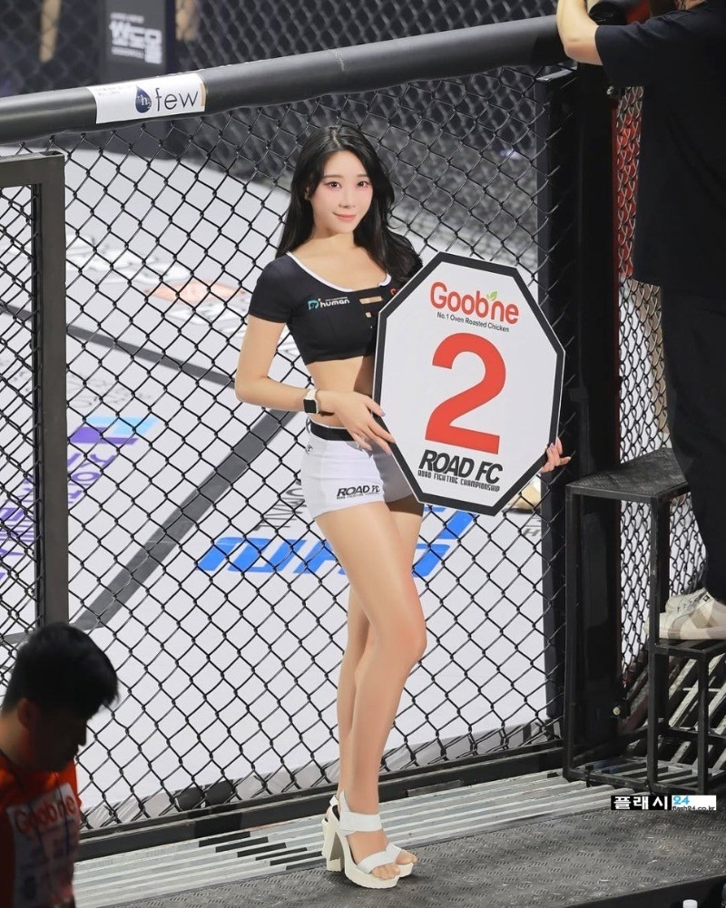 요가하는 신입 로드걸 정주희-18