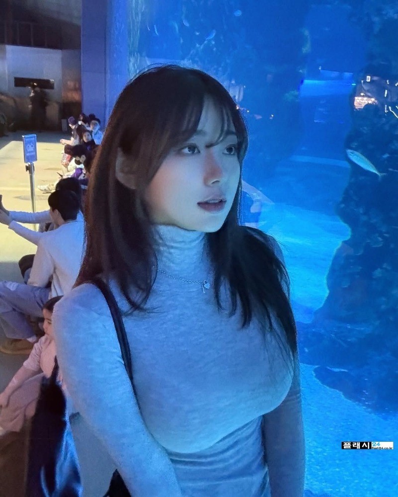 나도 누나랑 데이트 꼭 하고 싶어요-14