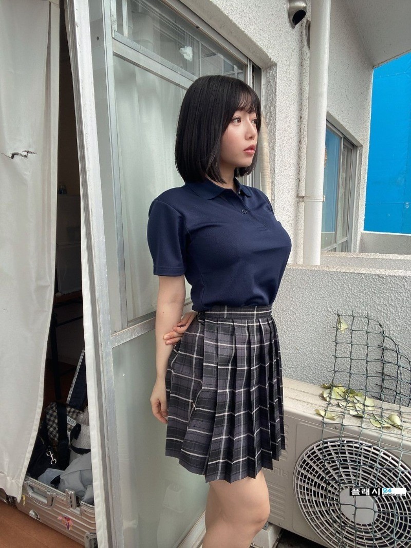 코코노이 스나오 너 하는 짓이 야하구나-10
