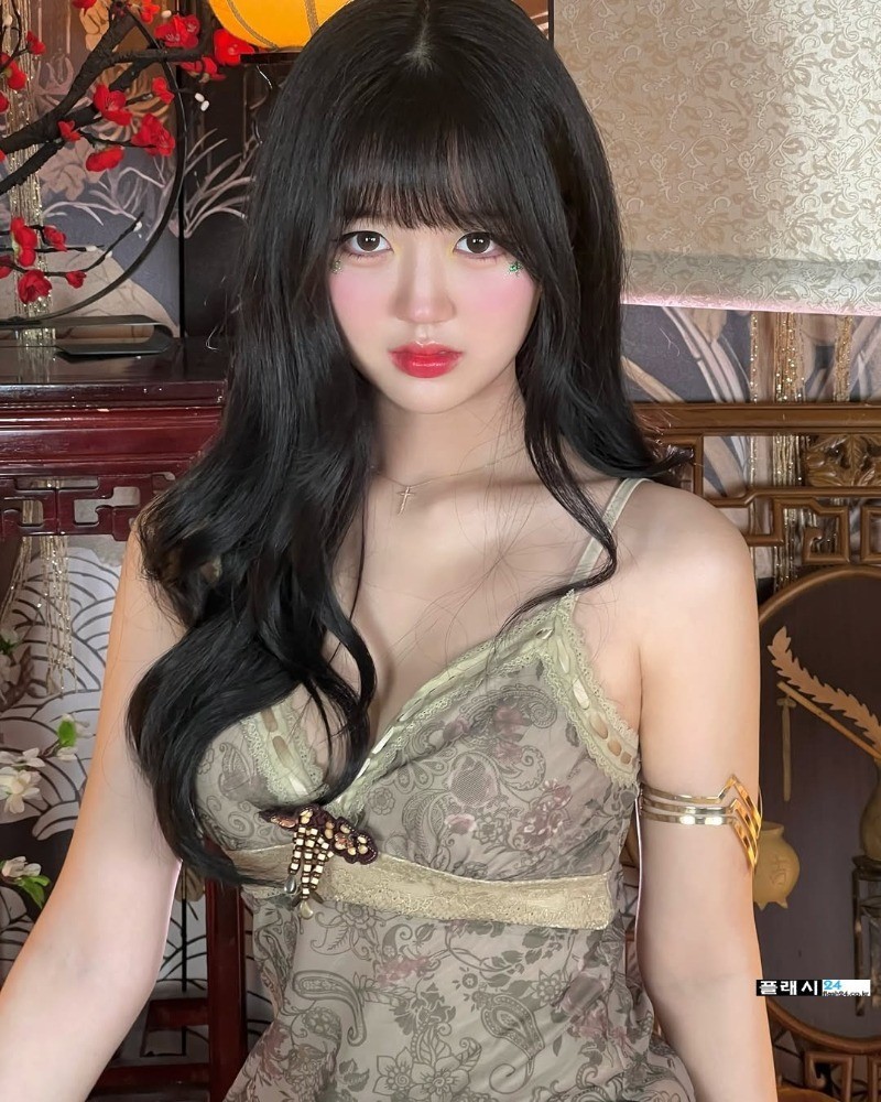 노력 많이 하는 락키걸 한예슬-3