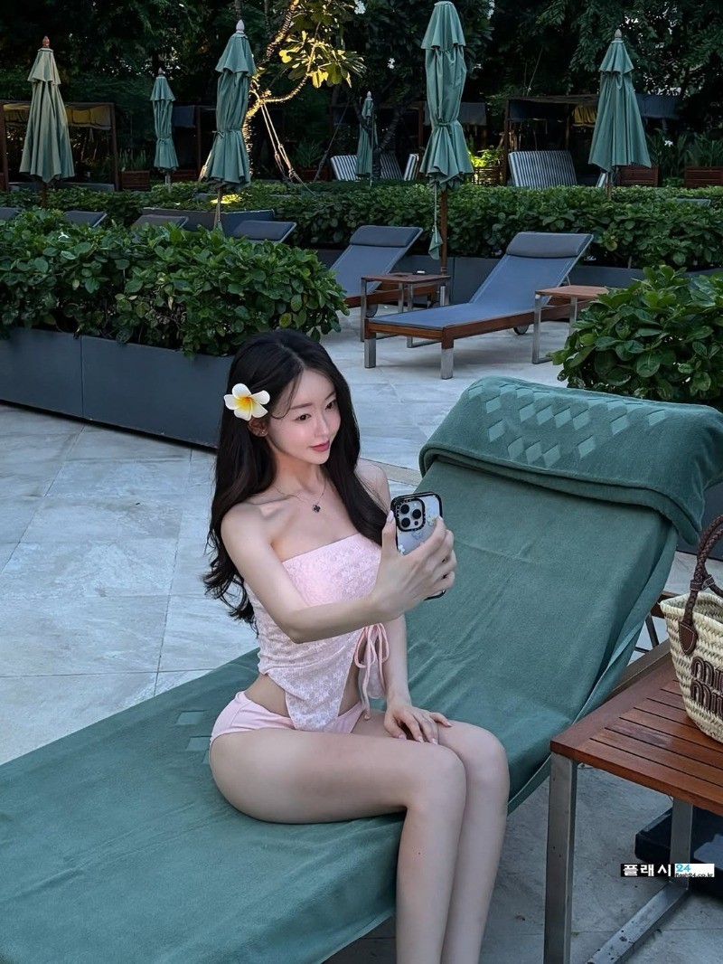 몸매 얼굴 다되는 인플루언서, 서윤