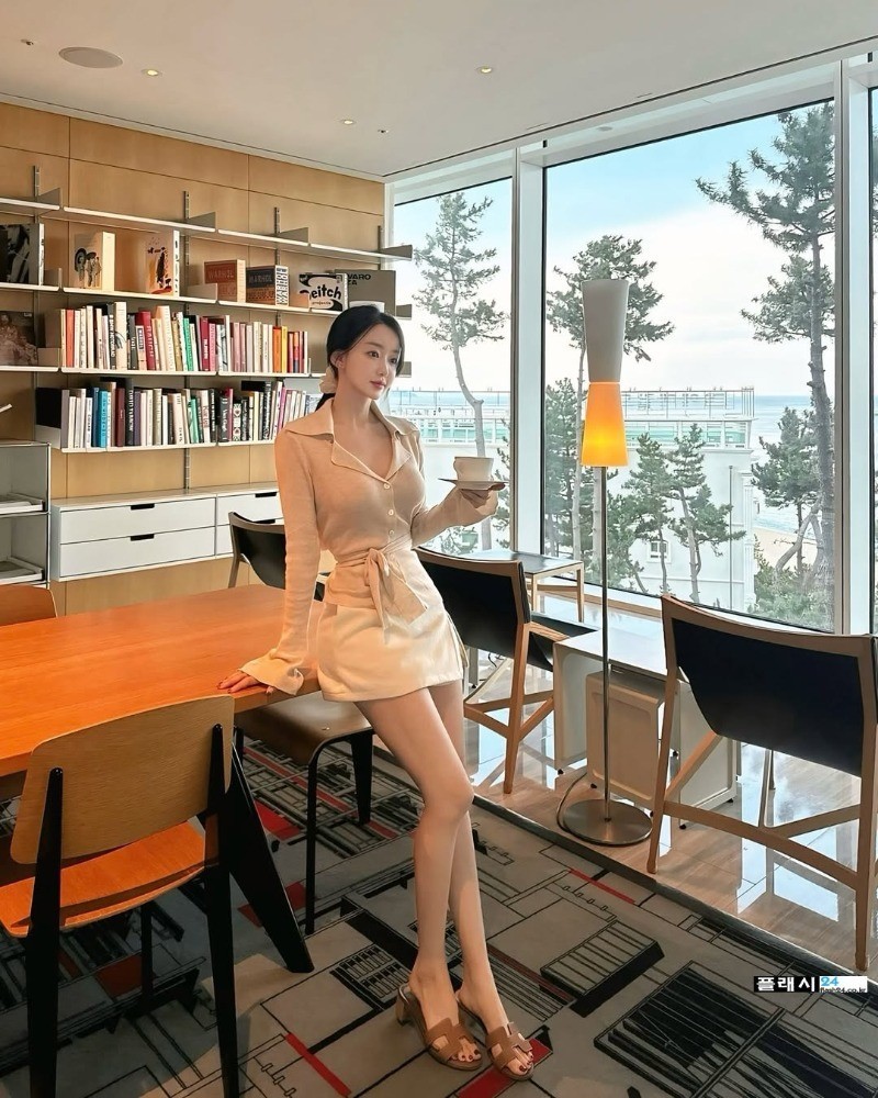 몸매 얼굴 다되는 인플루언서, 서윤-7