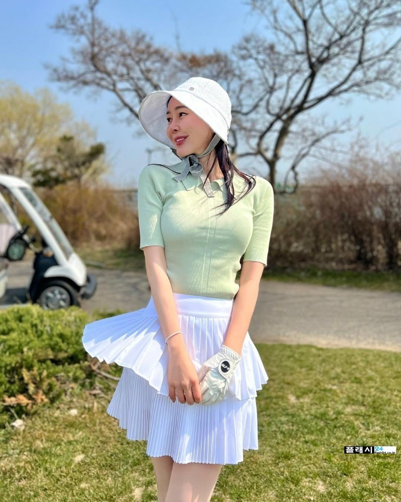 스윙에 힘이 느껴지는 인플루언서 정은현-4