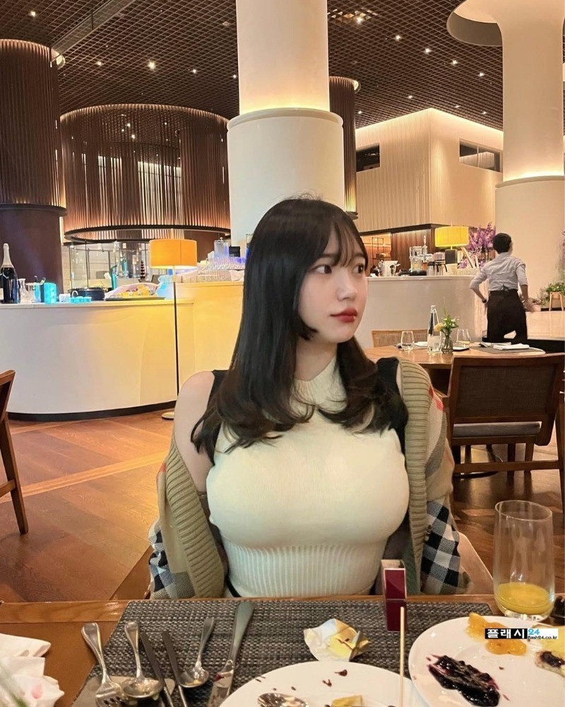 여자친구가 그렇게 사랑스러워 보일때-5