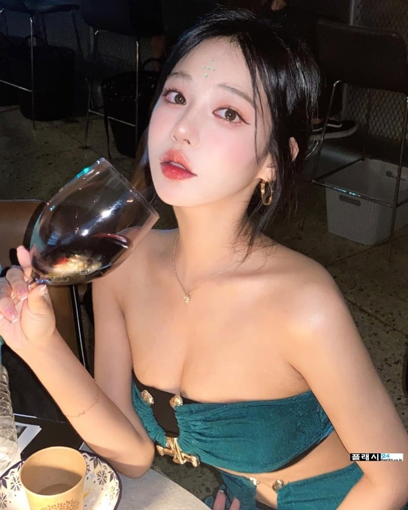 결혼 발표한 BJ 하루 인스타그램-11
