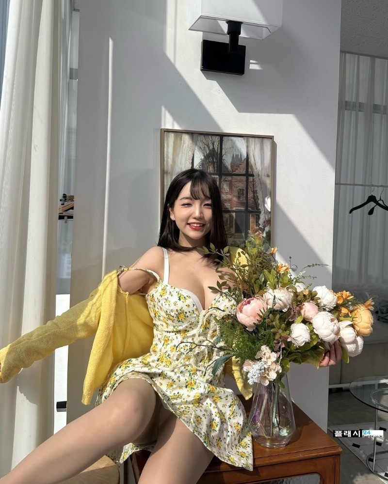 끼가 장난없는 여자친구 느낌-4