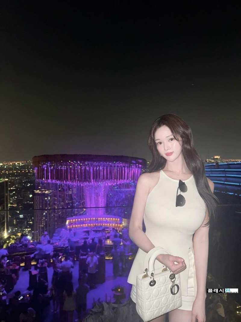 선화 너 누구랑 그렇게 놀러 다니는 거야-10
