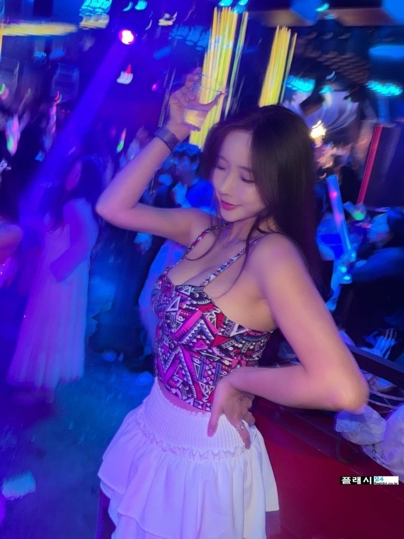 사이즈에 진심인 모델 오아희