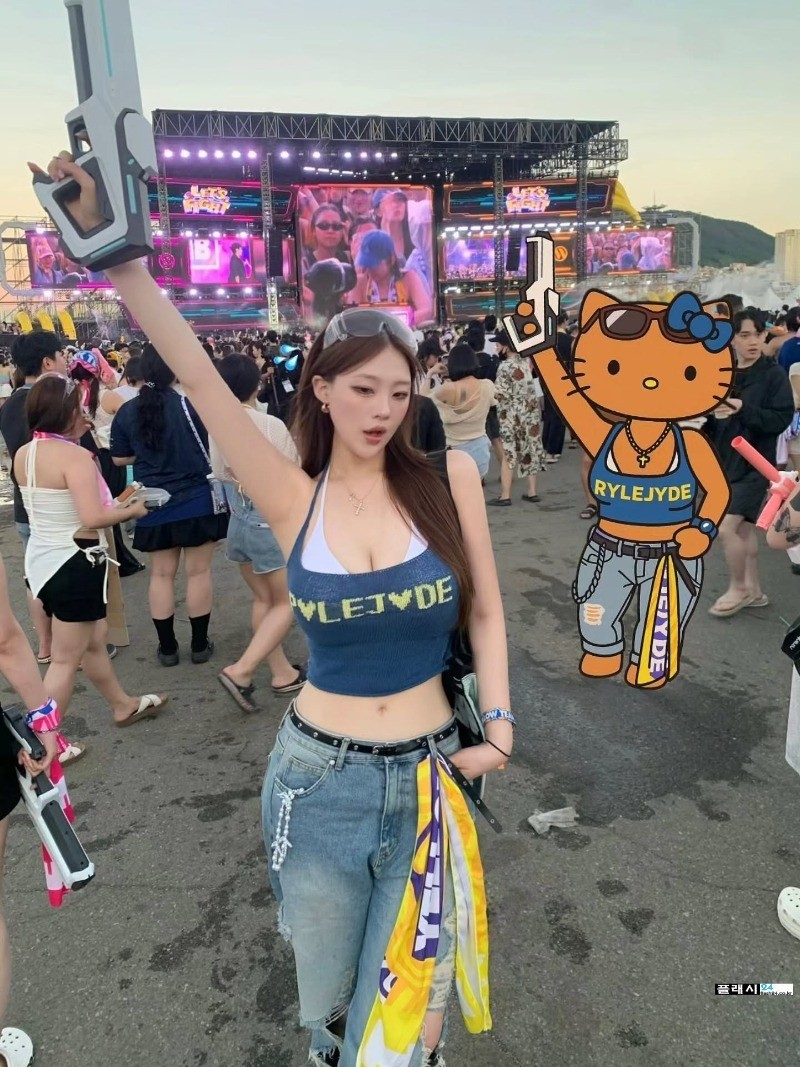 나를 기다리는 워터밤 처자-4