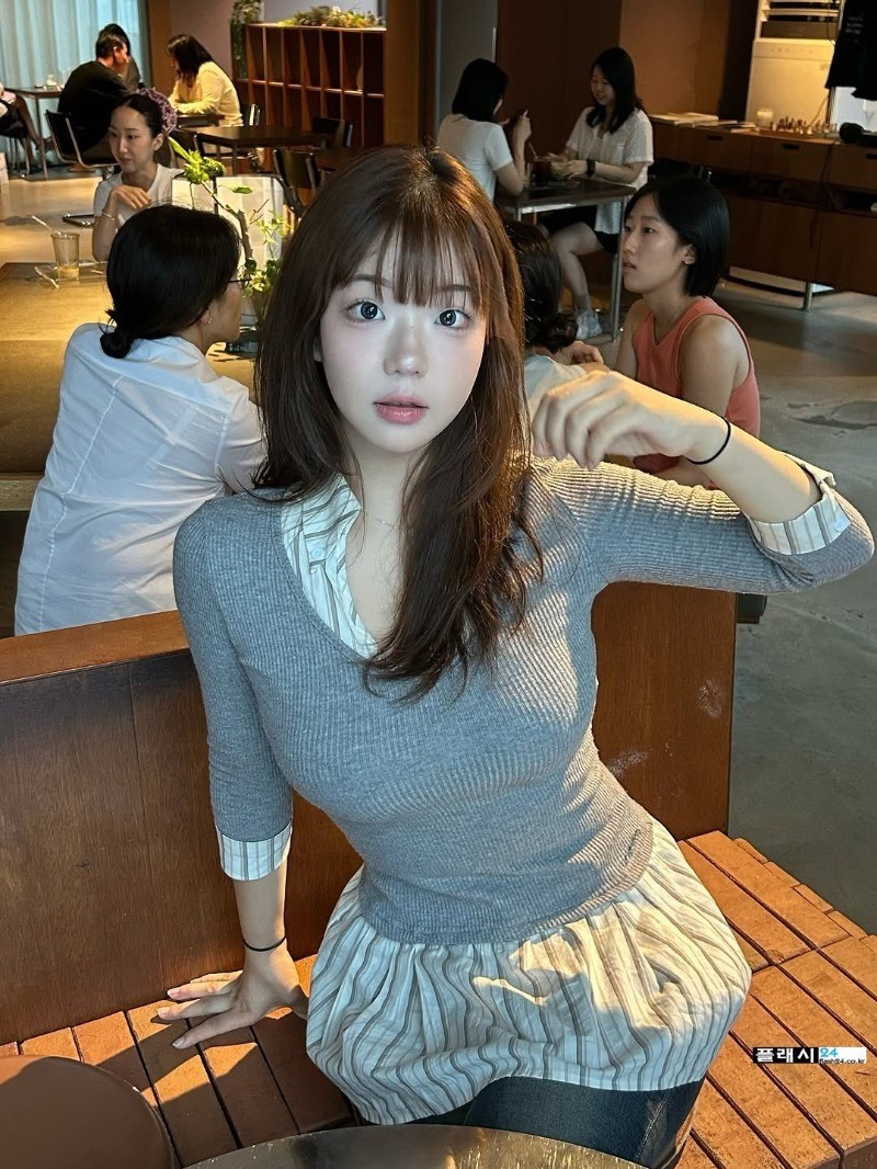 150만 조회수를 기록한 청순한 퇴근길 채소-9