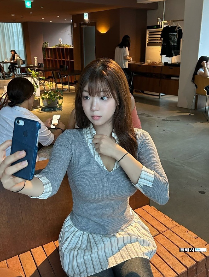 150만 조회수를 기록한 청순한 퇴근길 채소-12