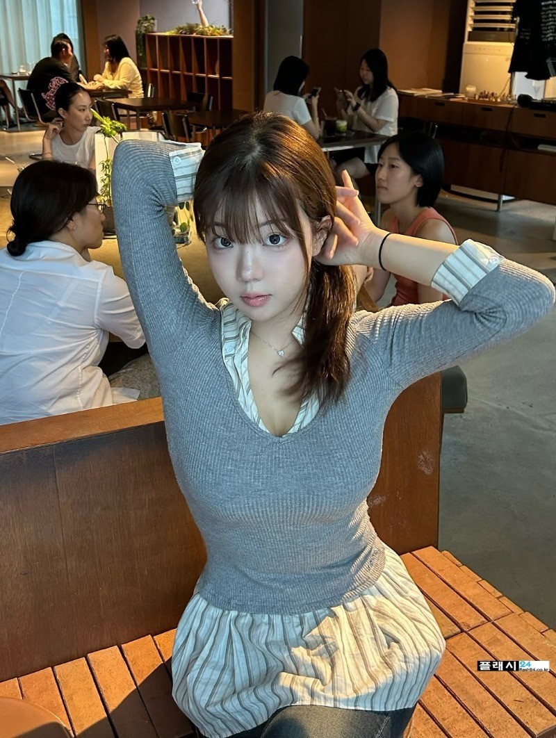 150만 조회수를 기록한 청순한 퇴근길 채소-16