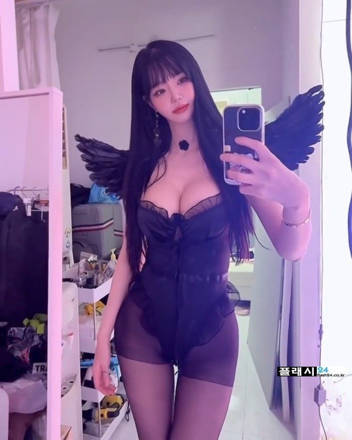 유혹에 진심인 민한나-3