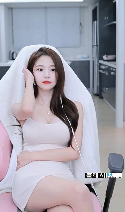 본인의 치명적임을 어필하는 박민정