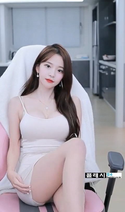 본인의 치명적임을 어필하는 박민정-9