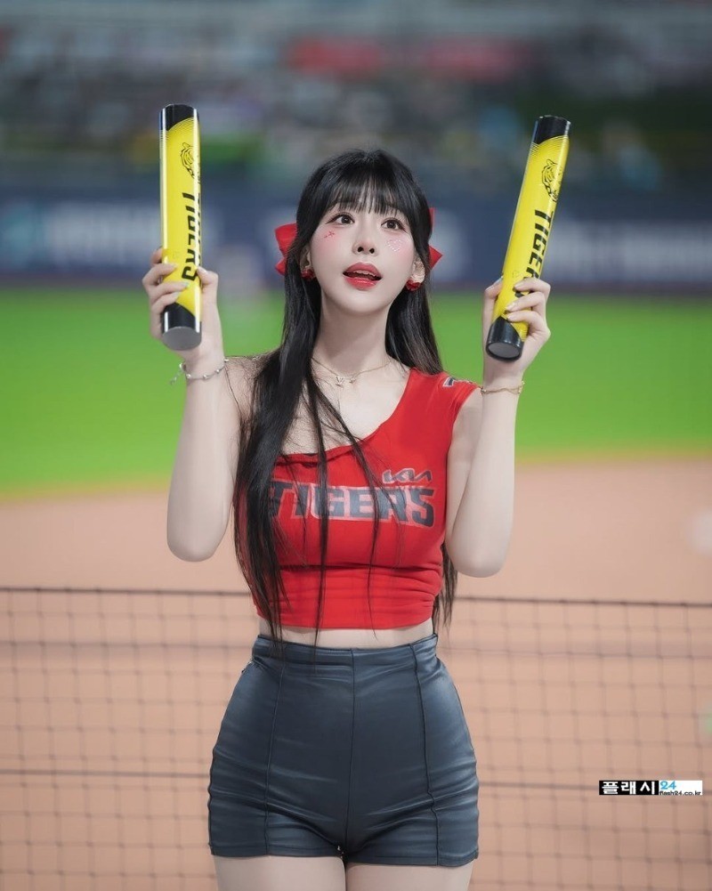 치어리더 천소윤 골반 뭐가 이렇게 좋다냐-16