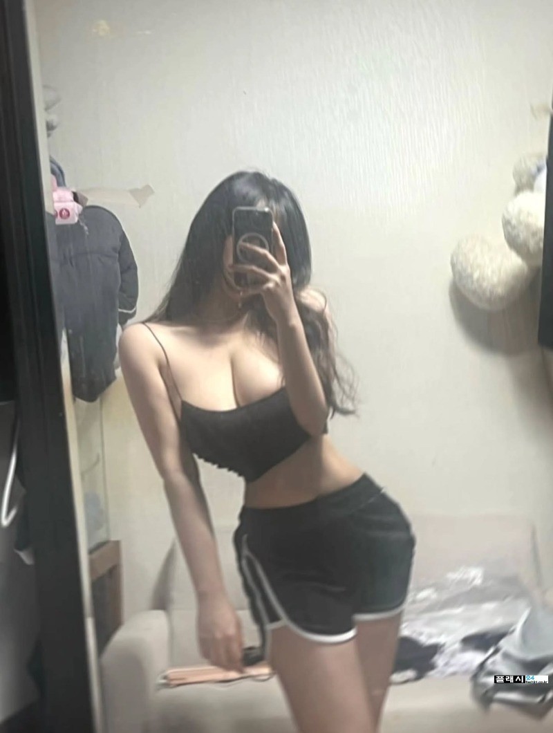 흔한 자취녀 거울 셀카-5