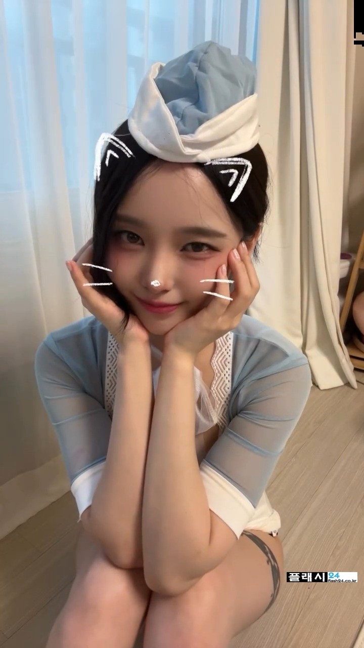 끌리는 스튜어디스룩-4