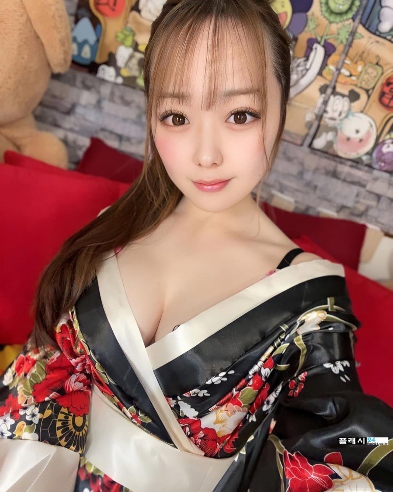 한 미모 한다는 일본 배우 아이세 리아-6