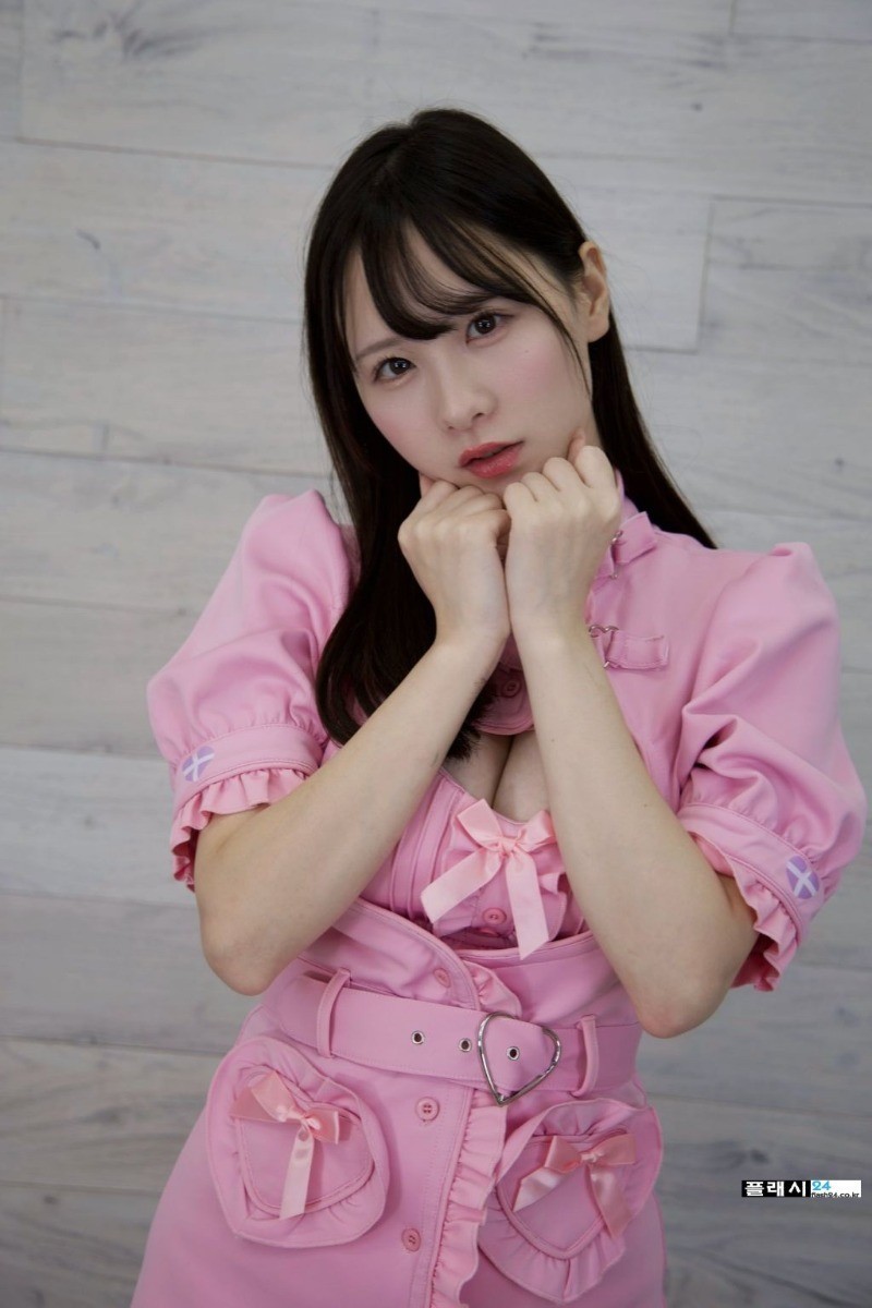 끼가 다분한 버스 가이드 출신 무라카미 유카-6
