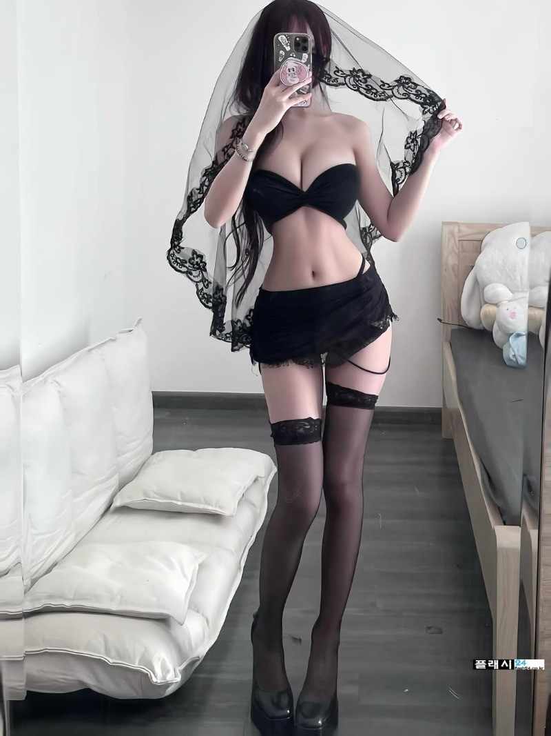 이누나는 옷이 너무 작은데-7