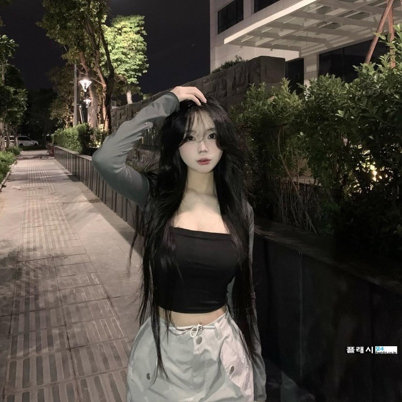이누나는 옷이 너무 작은데-13