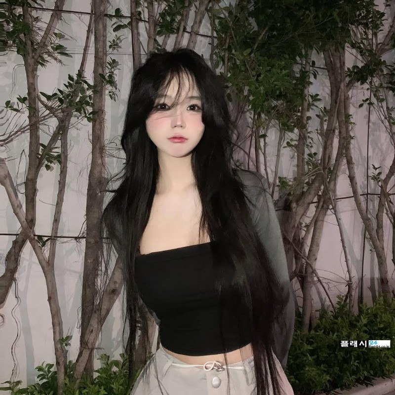 이누나는 옷이 너무 작은데-14
