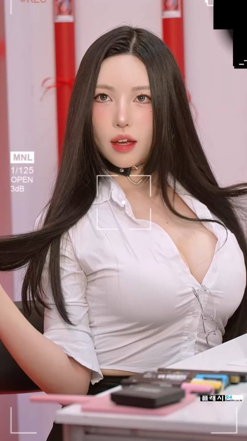 동그란 오피스룩 출근 준비-5