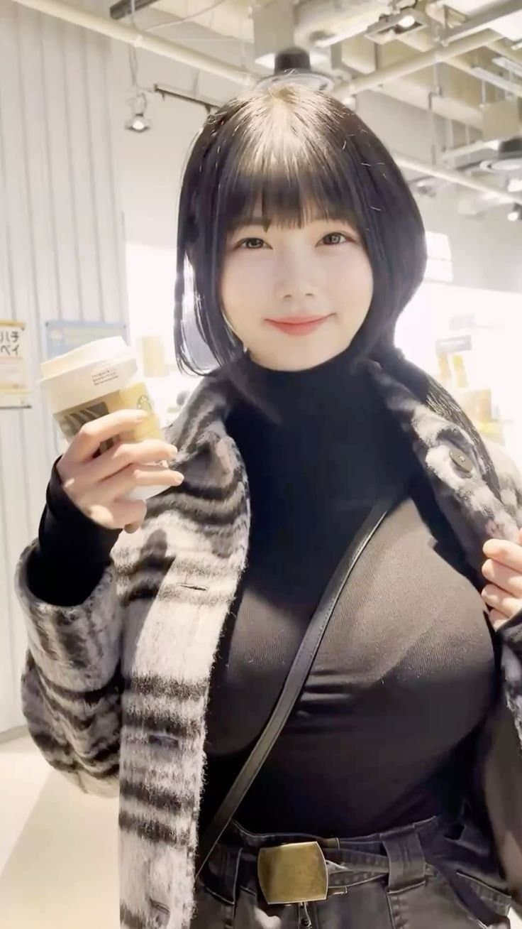 노출 안하면 더 야해보이는 육체