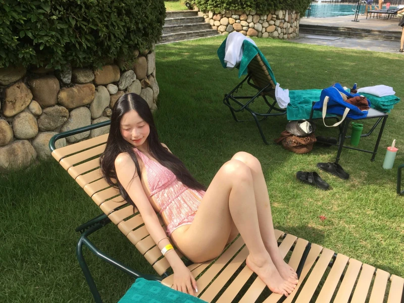 프듀48 김도아 수영복 인스타-3