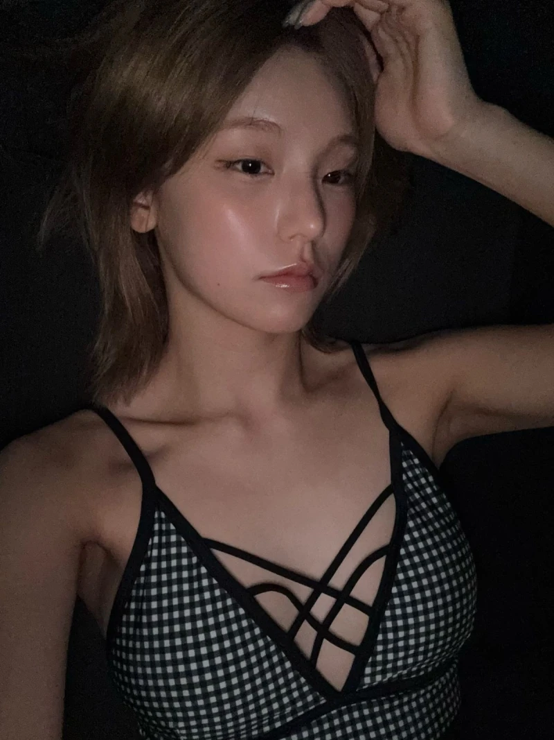 있지 예지 수영복-6