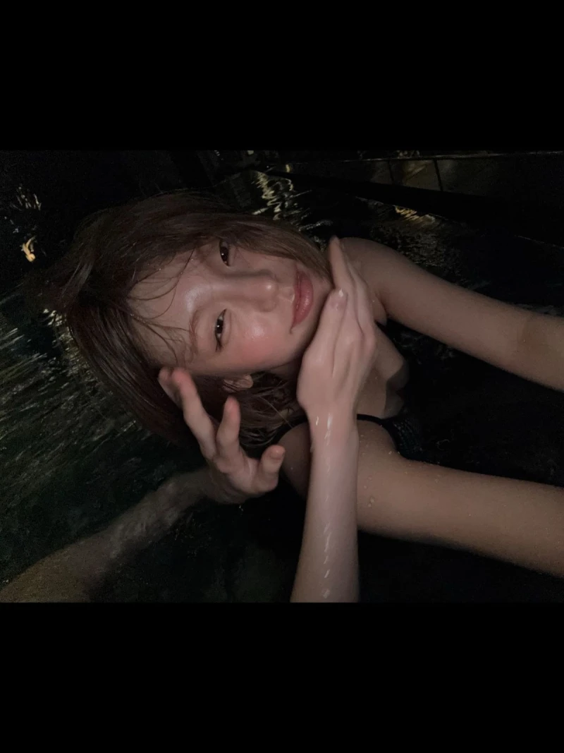 있지 예지 수영복-12