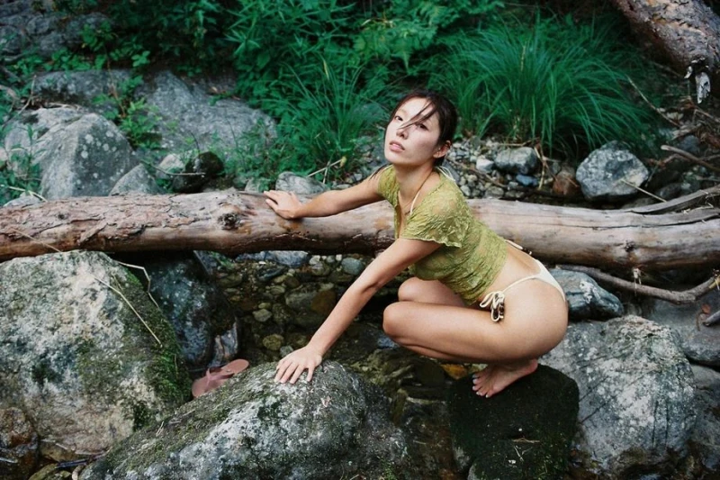 계곡 화보 촬영중인 지삼-6