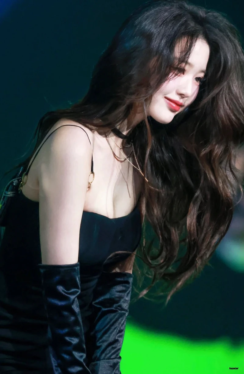 글래머 장원영