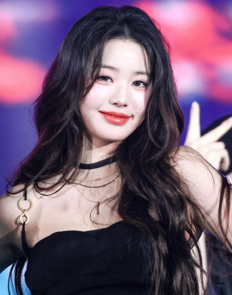글래머 장원영-8