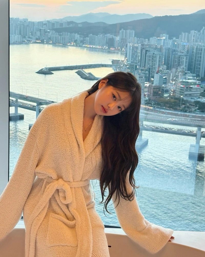 장원영 여친짤-6