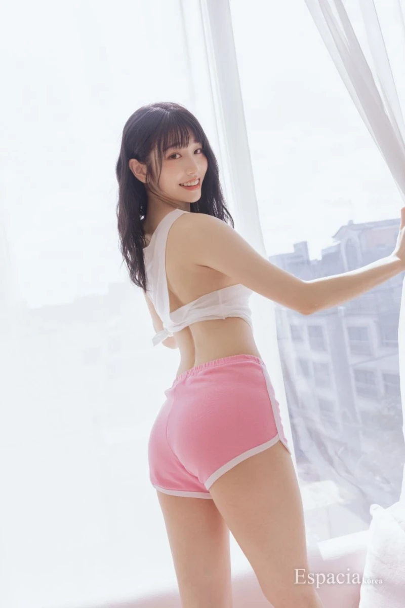카와키타 사이카 크롭 돌핀팬츠-4