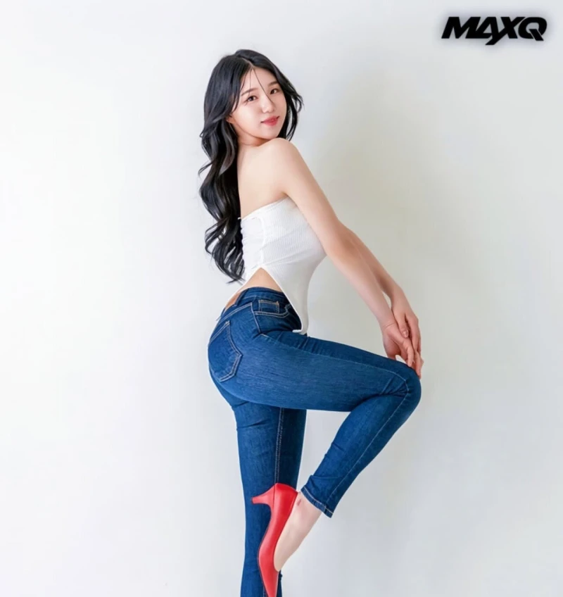 수원특례시 김현영 치어리더 맥스큐 화보-3