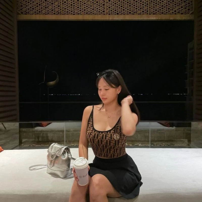 나는솔로 21기 옥순 비키니-10