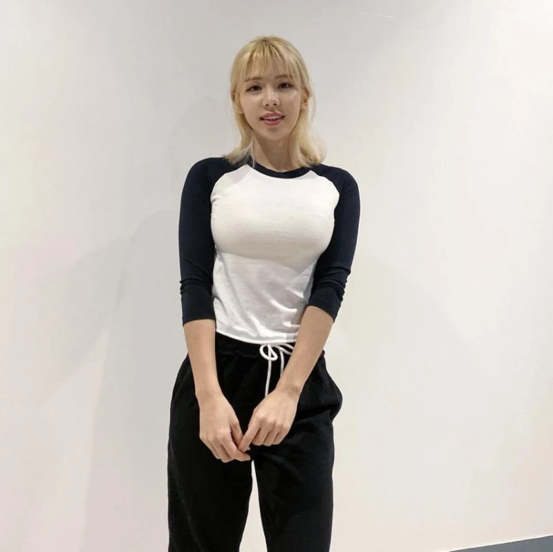 원조 얼짱 여자 헬스트레이너-3