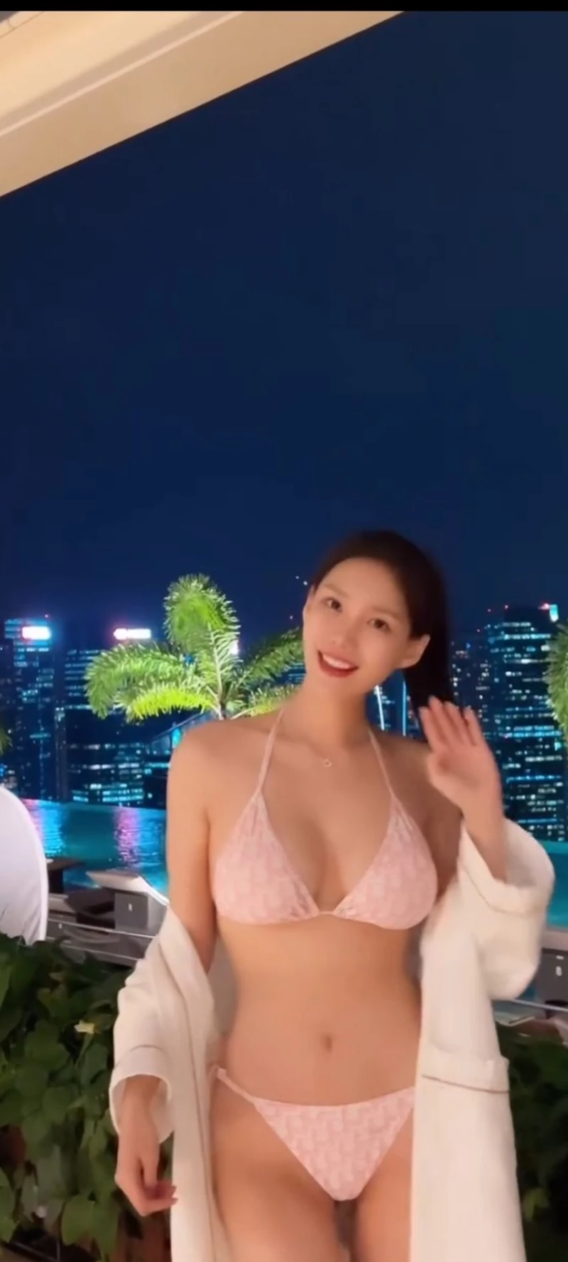 몸매좋은 전하린 기상캐스터-2