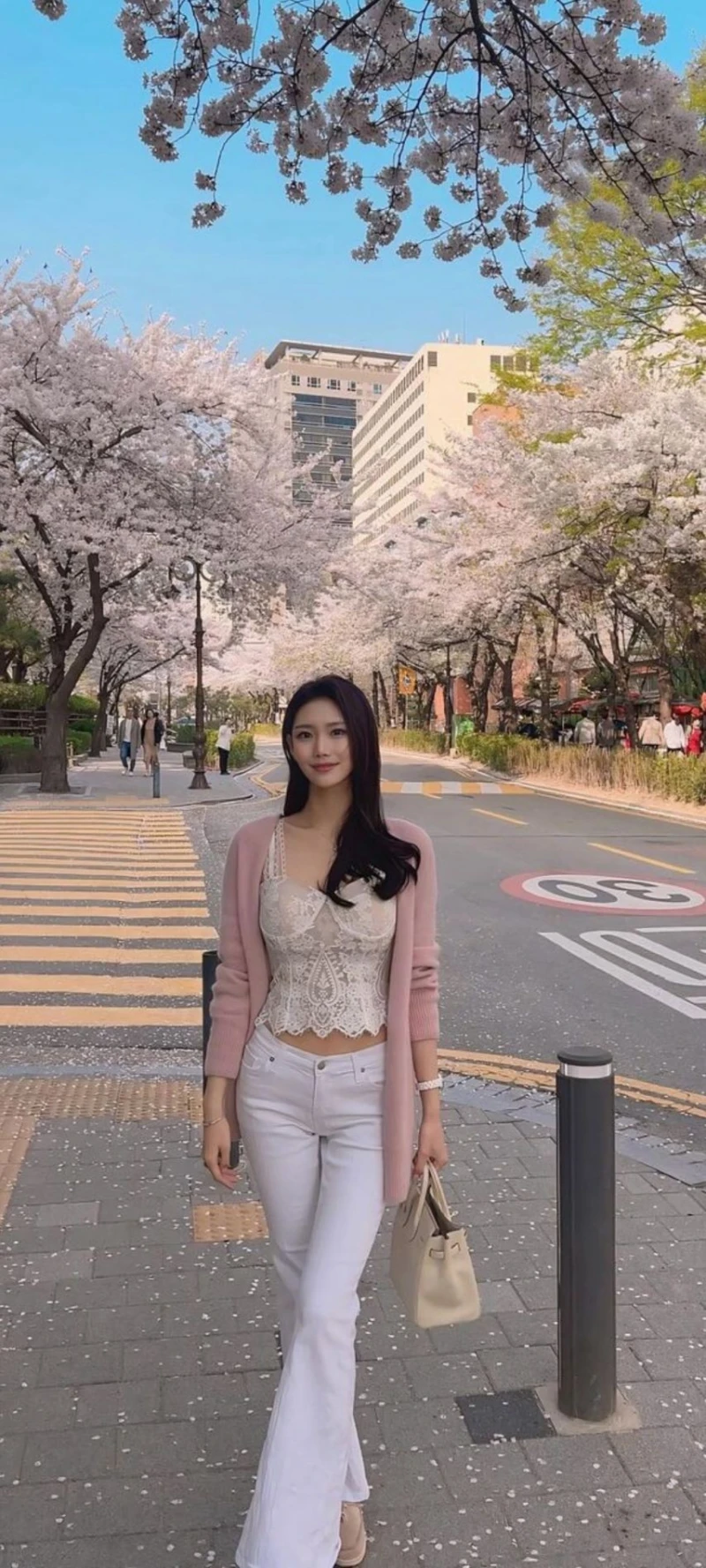 몸매좋은 전하린 기상캐스터-3