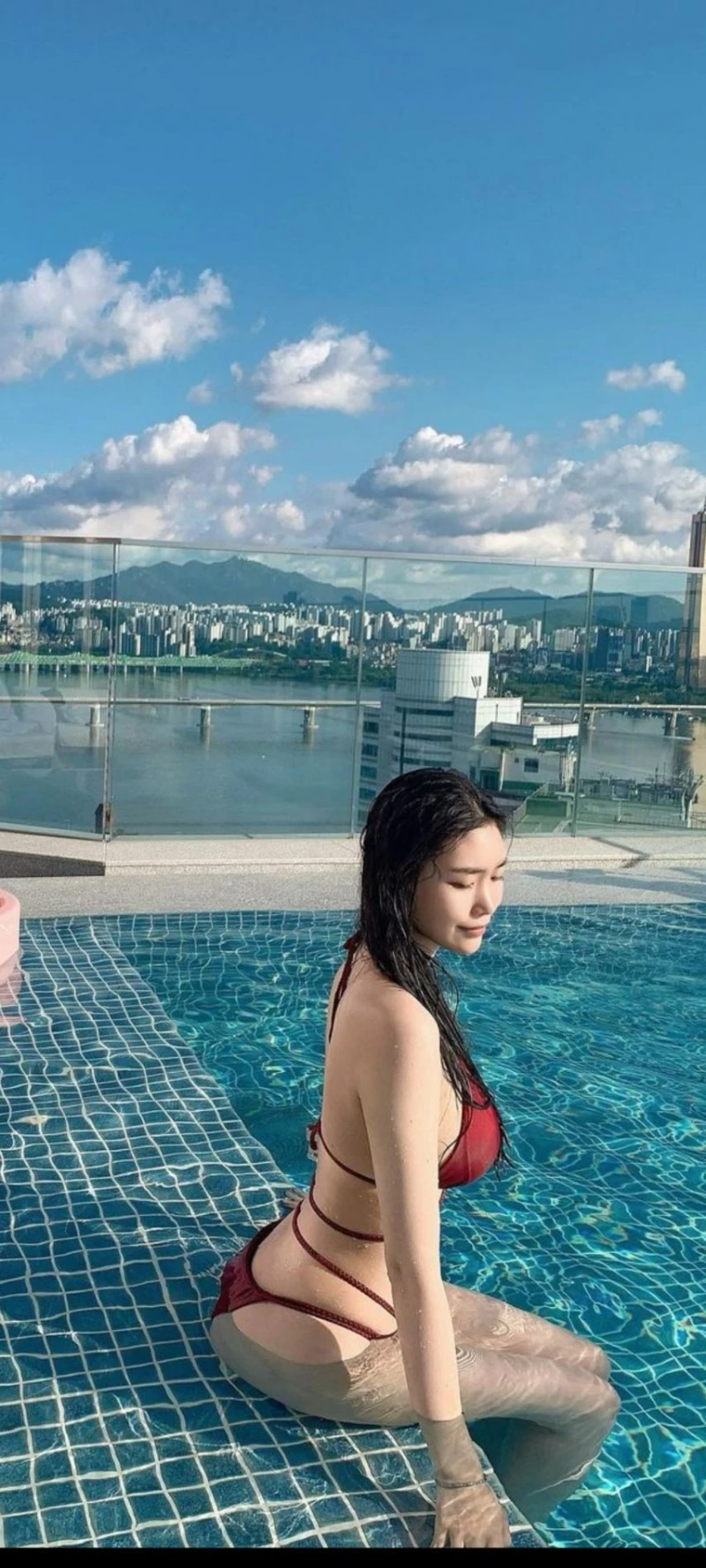 몸매좋은 전하린 기상캐스터-4