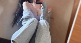 키 147cm 에 몸무게 40kg라는 일본 누나 셀카
