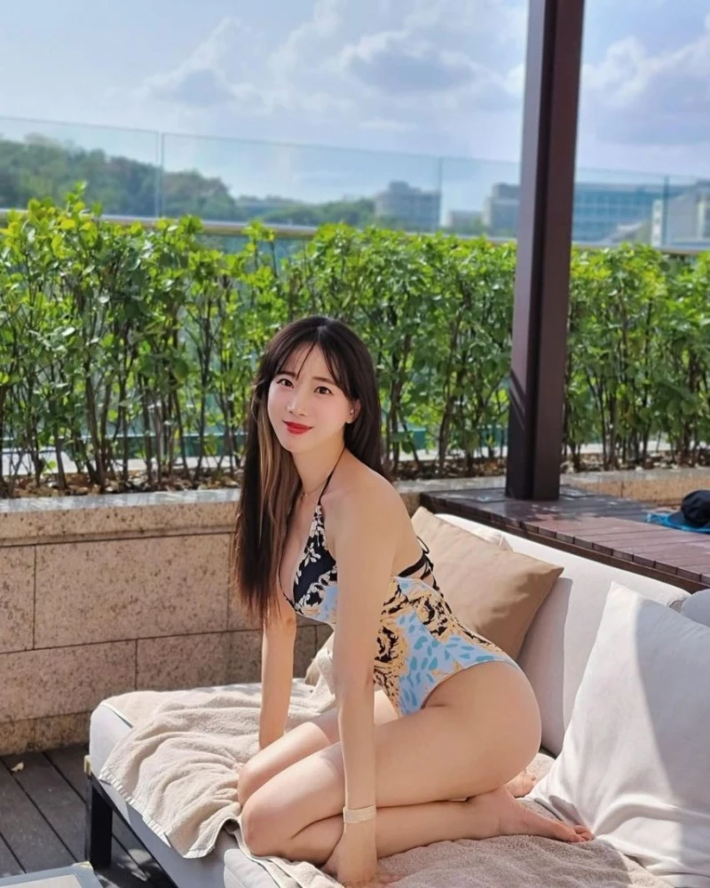 김한나 수영복 자태-7