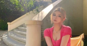 ㅇㅎ)AI인줄 알았다는 금 단발 누나
