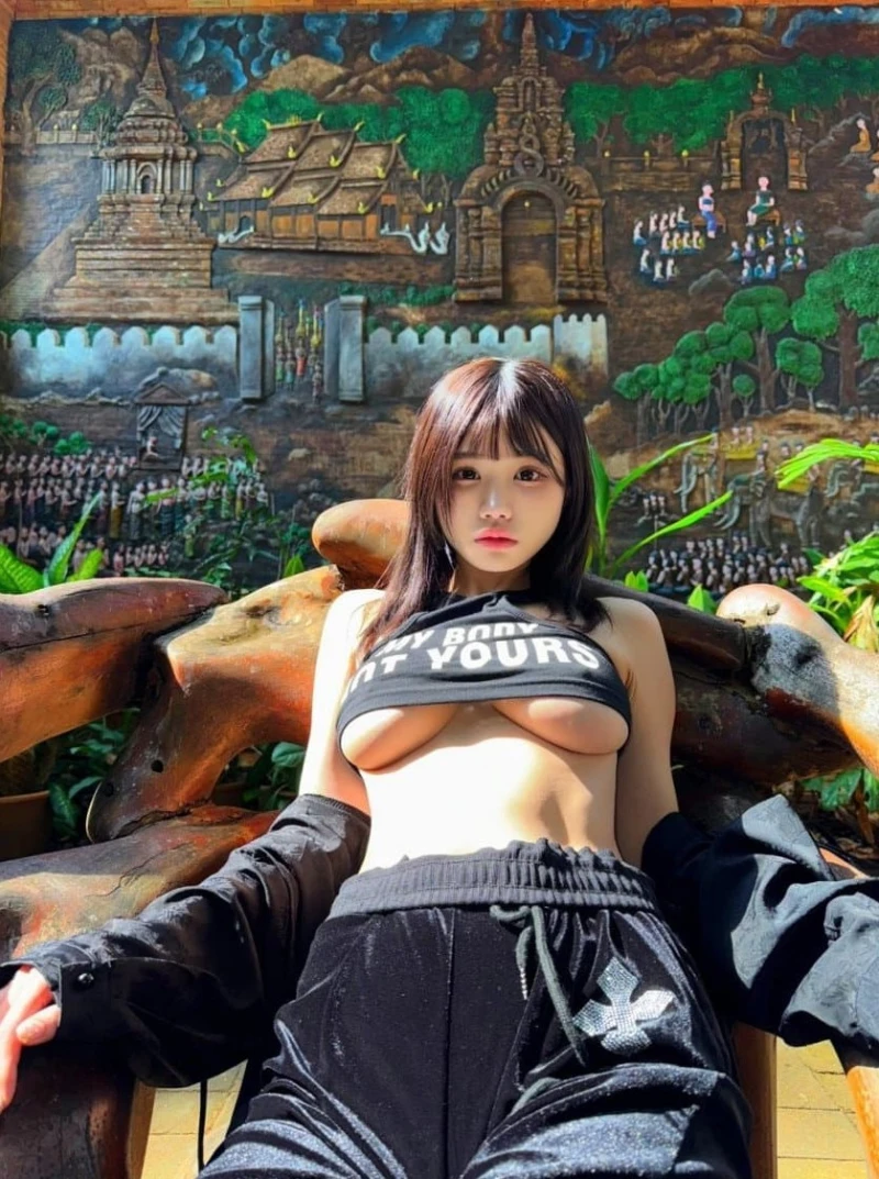 미드 자랑하는 몸스타그램