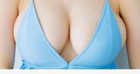 가슴 1황이었는데 다이어트 하고 작아짐..