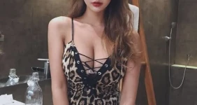 모델 지성 이건 참을수없지