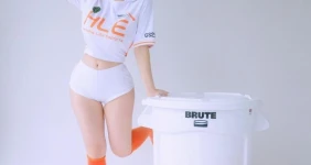 ㅇㅎ)흔치 않은 코스프레녀 디디